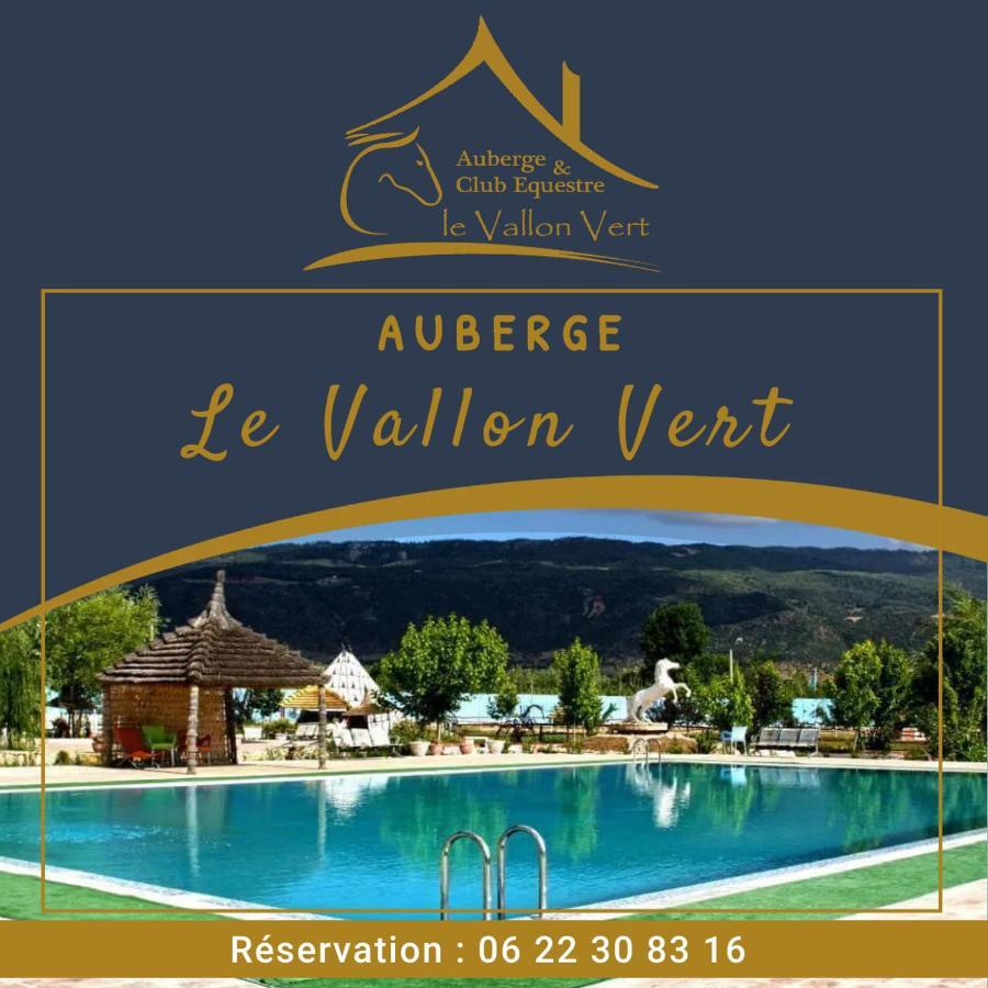 Le Vallon Vert - Club Equestre Azrou Bagian luar foto